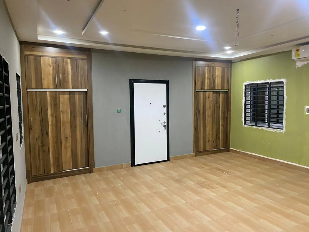 WhatsApp Image 2025-11-01 at 20.10.46