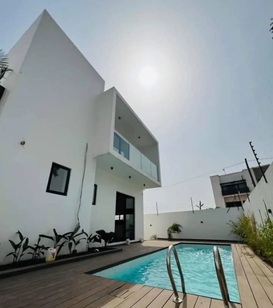 WhatsApp Image 2025-11-01 at 20.18.40