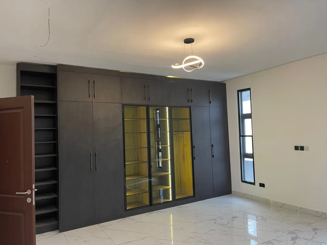 WhatsApp Image 2025-11-01 at 20.43.13 (1)